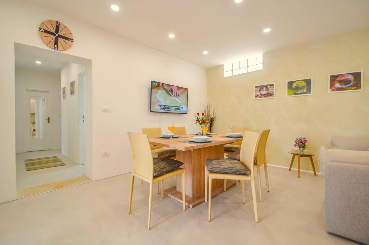 Apartment Kaplja Novigrad  ภายนอก รูปภาพ