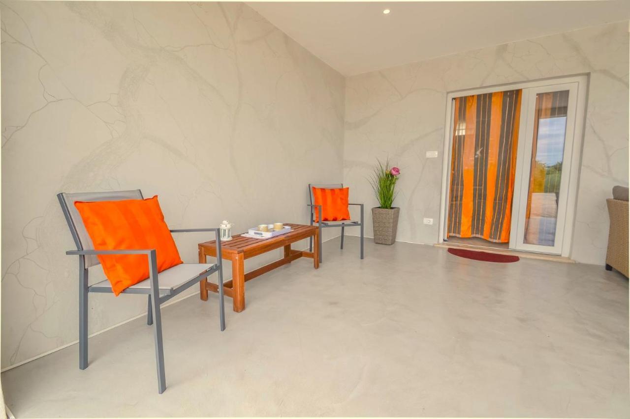 Apartment Kaplja Novigrad  ภายนอก รูปภาพ