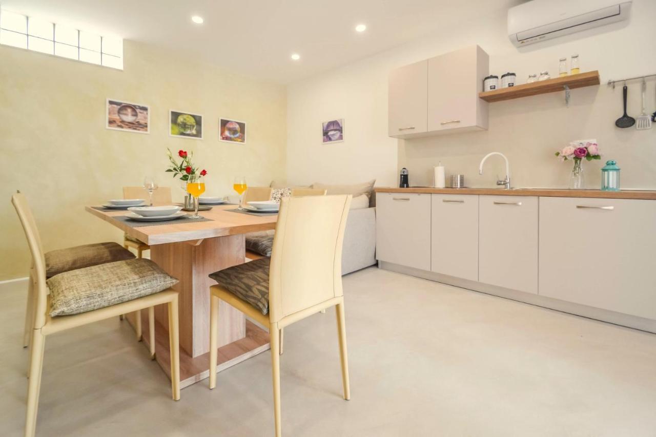 Apartment Kaplja Novigrad  ภายนอก รูปภาพ